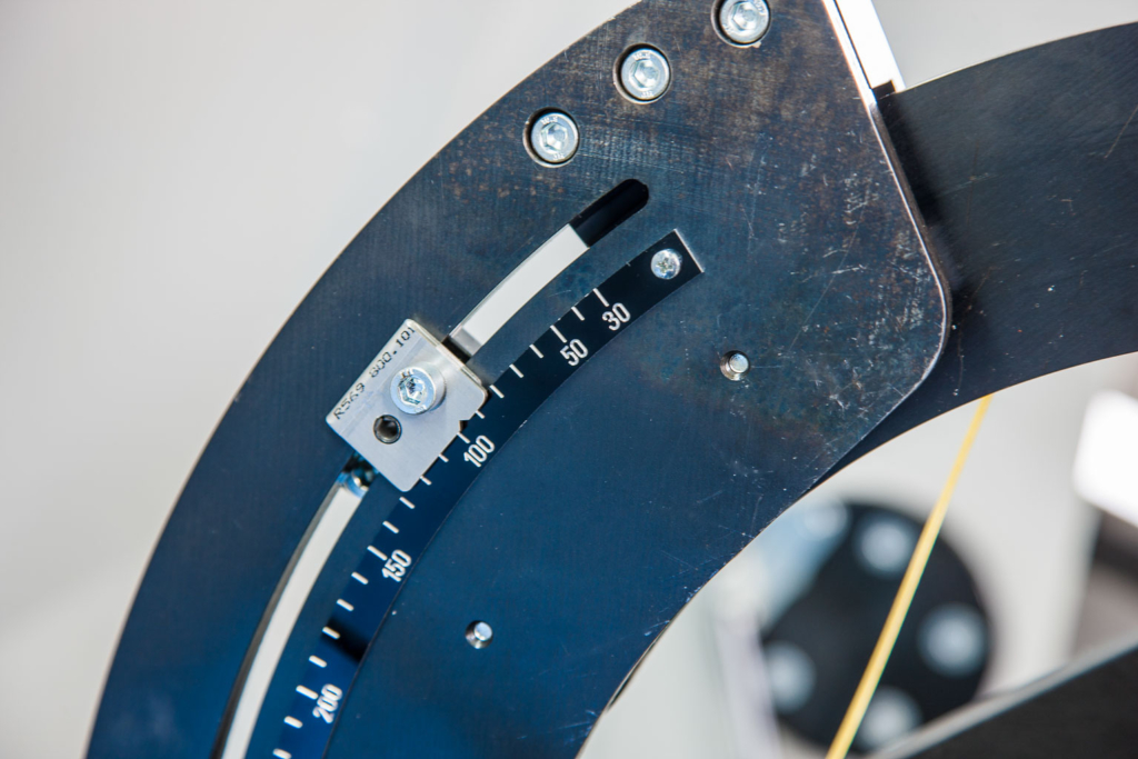 Pasio 50 – The universal talent among the balancing machines. The versatile standard for horizontal universal balancing machines for rotors up to 50 kg